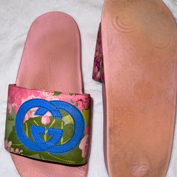 Gucci Ken Scott Print Floral Slide Sandal - Picture 4 of 4
